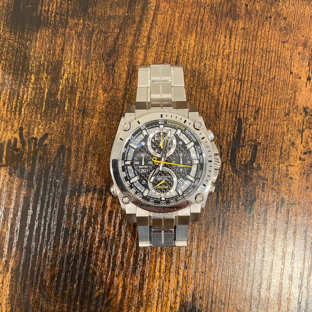 Bulova precisonist